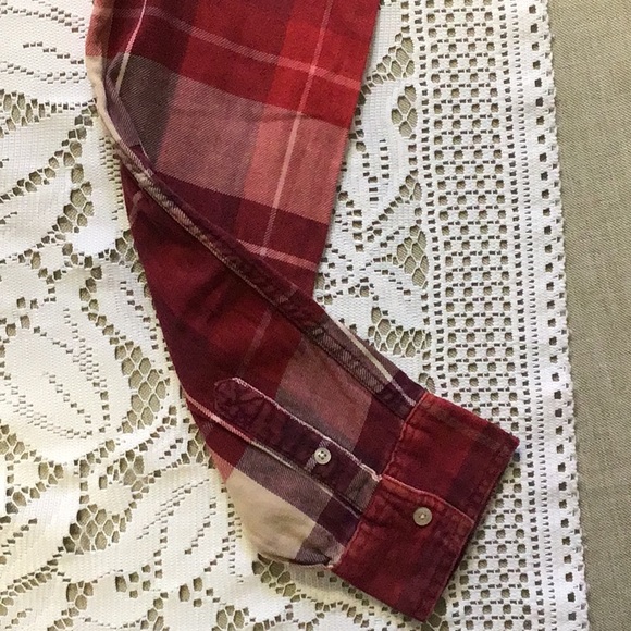Aeropostale red and cream plaid button down top - Picture 6 of 12